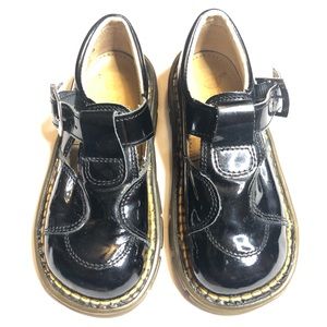 Dr Martens Polley  T strap Mary Jane shoes